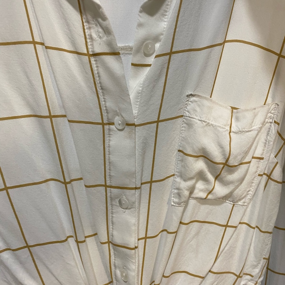 Copped button up - Picture 3 of 4